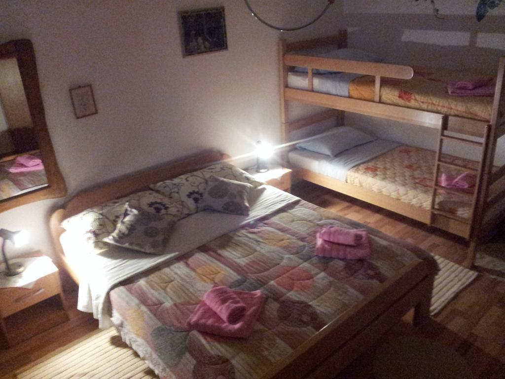 Guest House Family Varda Plitvice Lakes Plitvicka Jezera Ngoại thất bức ảnh