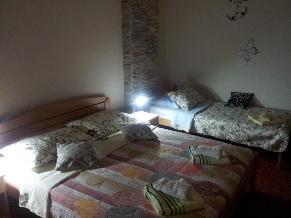 Guest House Family Varda Plitvice Lakes Plitvicka Jezera Ngoại thất bức ảnh